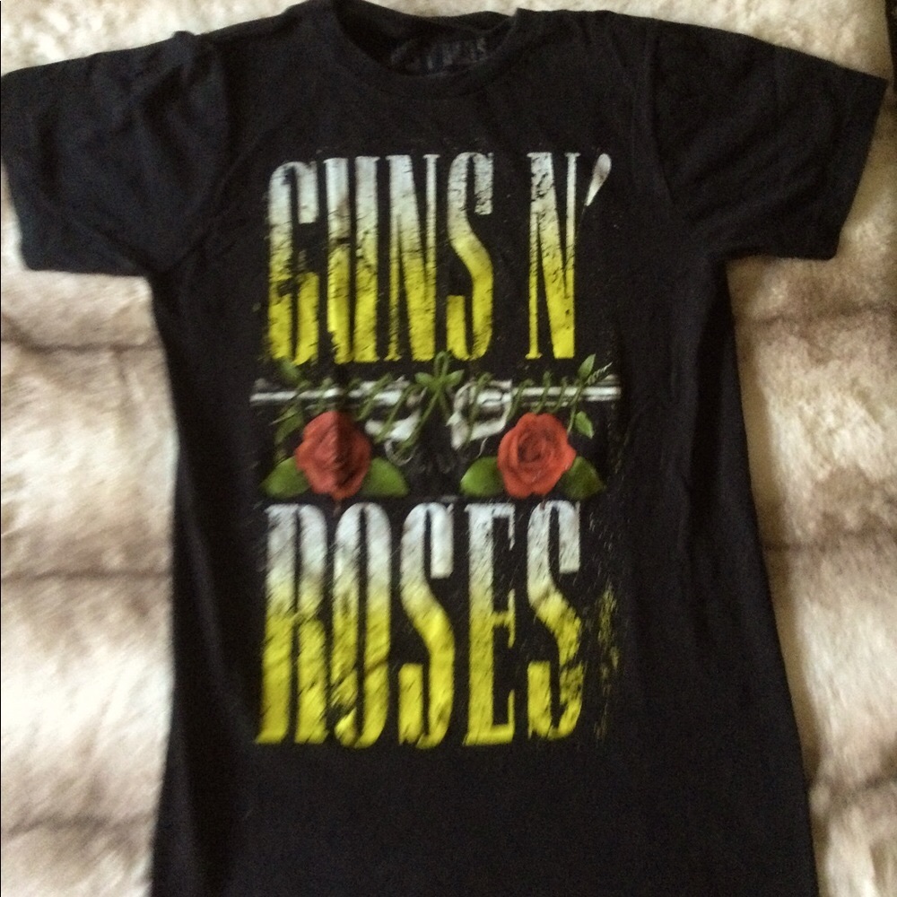 🌹Guns N’ Roses T-Shirt🌹 - Picture 3 of 6